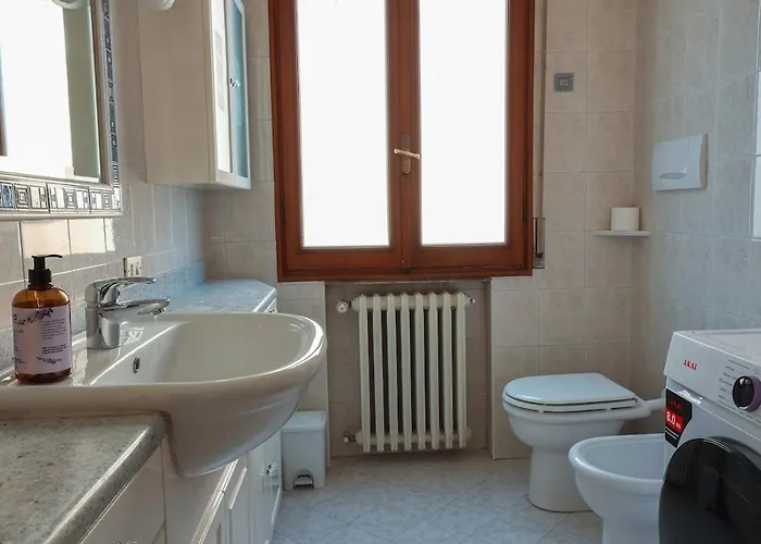 Vicino L'ospedale Con Parcheggio Gratuito Appartement