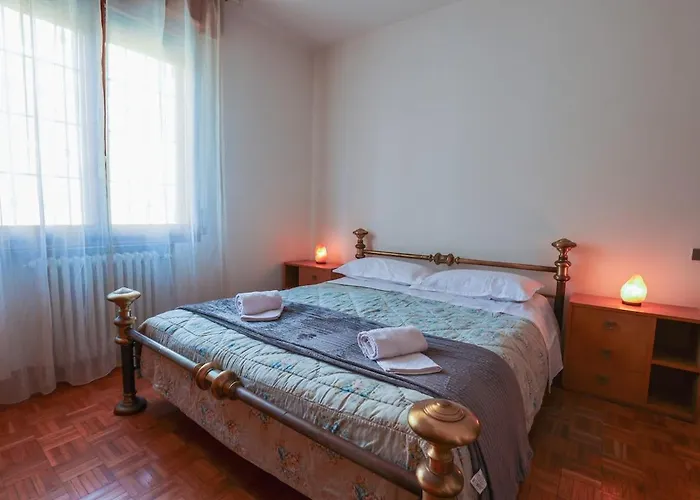 Vicino L'ospedale Con Parcheggio Gratuito Appartement Modène