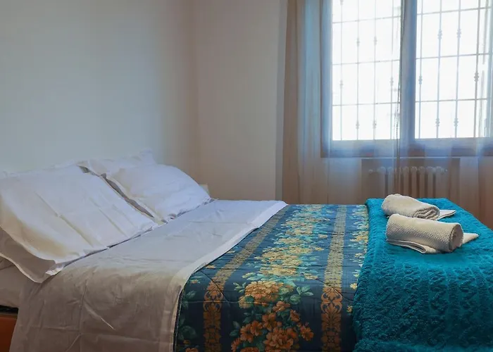 Vicino L'ospedale Con Parcheggio Gratuito Appartement Modène