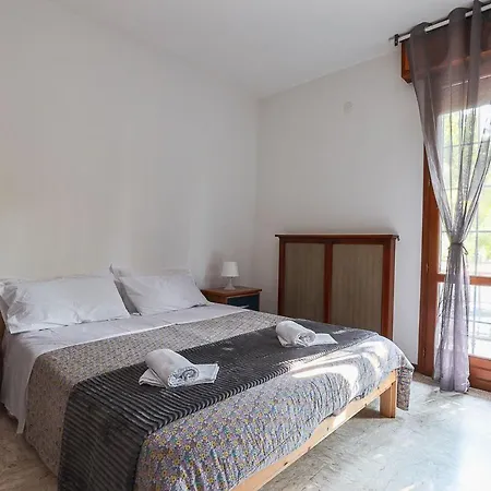Vicino L'ospedale Con Parcheggio Gratuito Appartement