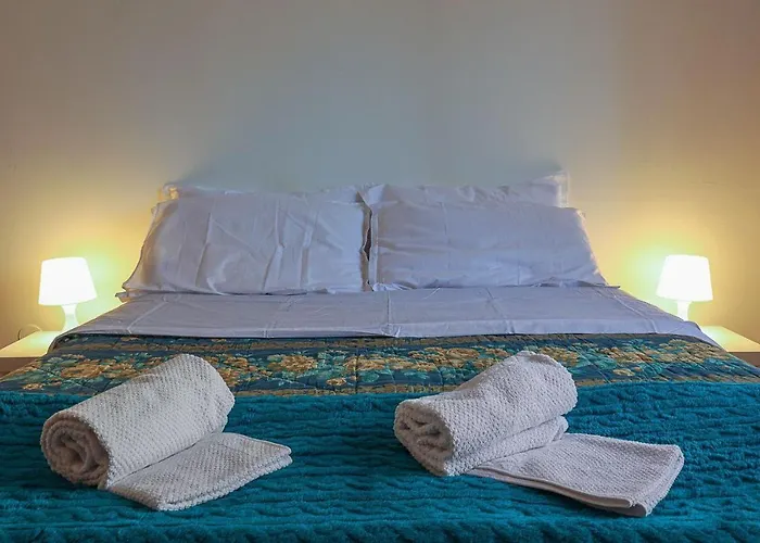 Vicino L'ospedale Con Parcheggio Gratuito 摩德纳